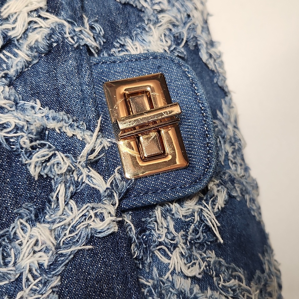 Elegant Frayed Denim Crossbody Bag - Picture 4 of 4